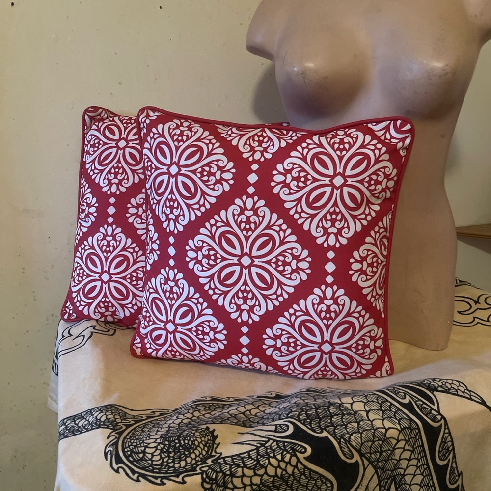 Throw pillows